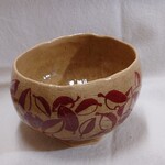 抹茶茶碗　木の葉模様の抹茶茶碗　　木の葉の茶碗　茶碗　玉づくりの茶碗