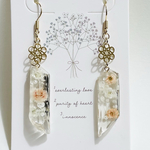 アプリコット色　かすみそう　ピアス　本物のお花を使ったアクセサリー