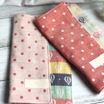 【☆送料無料☆】小さめハンカチ2枚セット　ダブルガーゼ　お名前タグ　気球　レッド　ドット