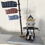 へんてこ　五月人形　木のロボット