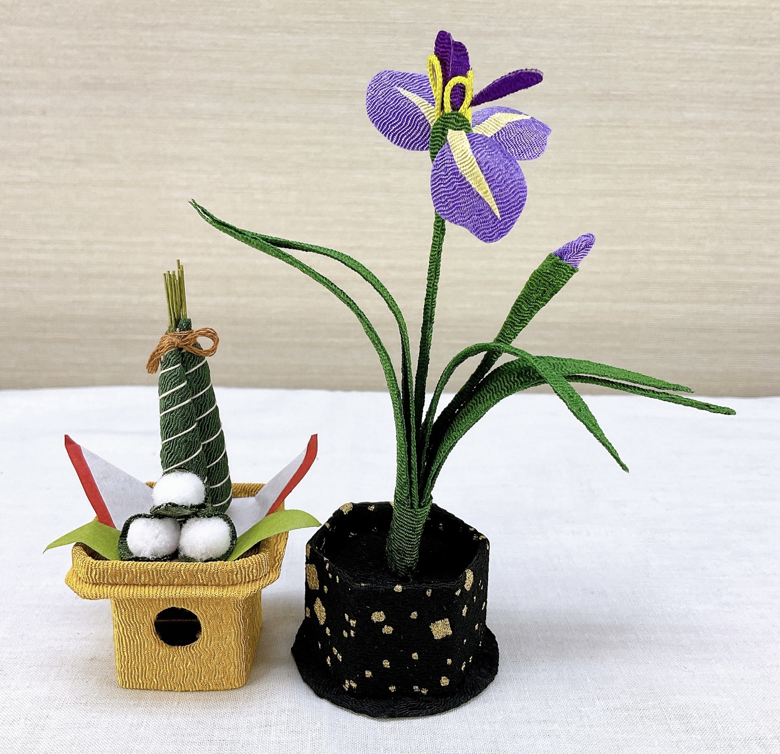 端午飾り【花菖蒲＆ちまき飾り】ちりめん細工 五月人形とご一緒に