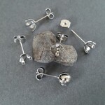 [4pcs]オールステンレス 4つ爪 台座 6mm ピアス サージカルステンレス316ポスト シルバー 本ロジウムメッキ 金属アレルギー対応