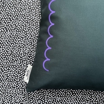 なみなみ　深緑に紫