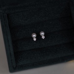 S925純銀製 　一粒　CZダイヤとパール　ミニピアス　小ぶり　小さめ　つけっぱなし　セカンドピアス