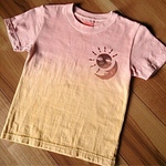 ベンガラ染めＴシャツ～太陽と月とお星様～