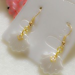 🎀ぷっくり、コロンpure♡collarシェル🎀ピアス又はアレルギー対応樹脂フックピアス又はイヤリング