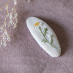 お花のパッチンピン 刺繍