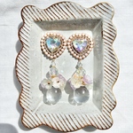 ❤️再販❤️ハートビジュと小花ドロップビーズのピアス　イヤリング　昭和レトロ　レトロポップ　個性的　ファンシー　パステルカラー　大ぶり　ピンク　緑