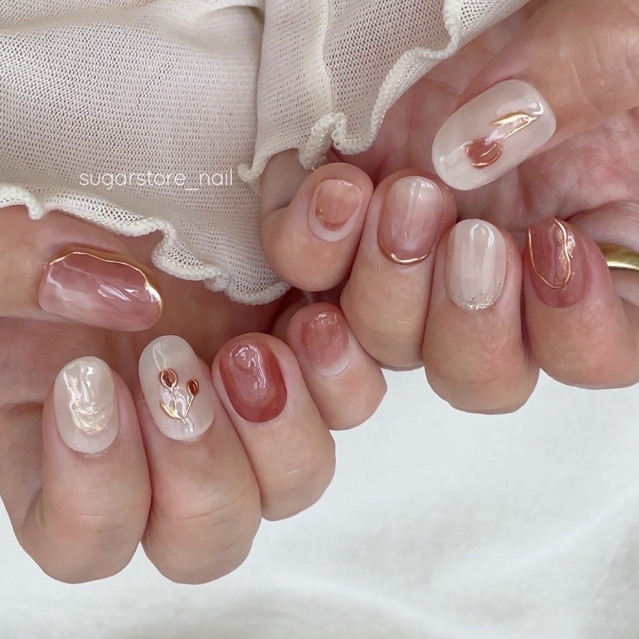 人気No.2🌷】上品チューリップのネイルチップ うるうる ニュアンス