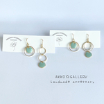 ☆asymmetry♪♪くすみブルー春色ピアス／イヤリング／母の日
