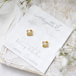 天然石と淡水パールの小さなꕤ︎︎―翡翠･琥珀― ピアス イヤリング 金属アレルギー対応 サージカルステンレス 