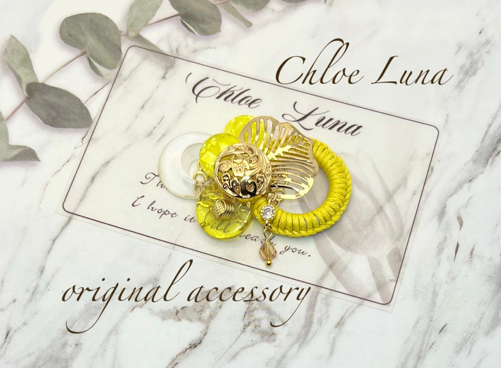 ポニーフック「猫とミモザ」手刺繍 刺繍キット】ミモザ手刺繍ブローチ You Tube動画付き（刺繍