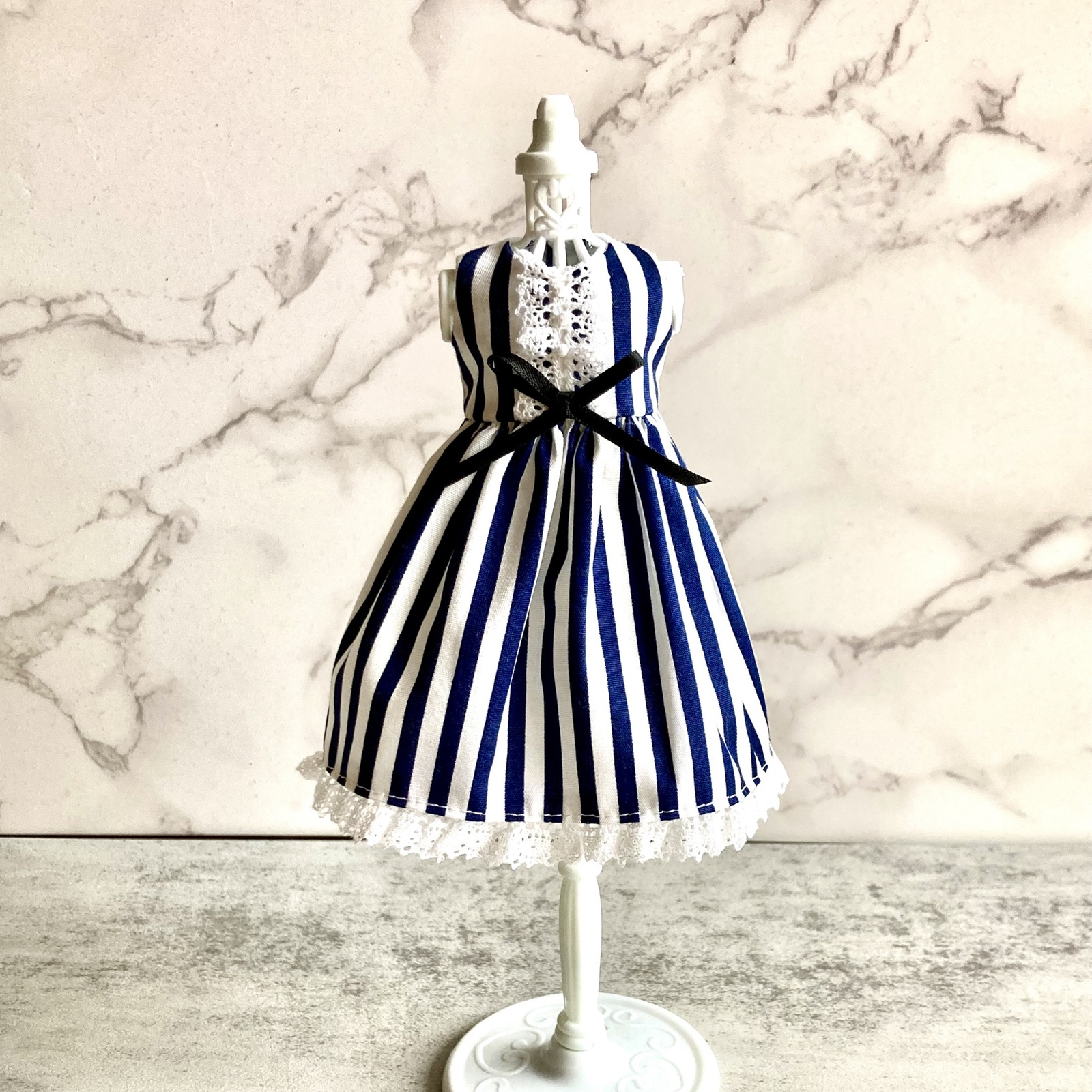 リカちゃんジェニーサイズの手編み帽子単品　ハンドメイド　花モチーフ付きベレー帽 リカちゃんにぴったりのフェルト帽子の作り方 - やまとナデシコ