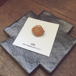 陶土のプチブローチ『ゴールデンデイジー』