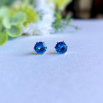 アイスブルー 6mm 貴和クリスタルの一粒ピアス アレルギー対応 サージカルステンレス