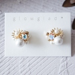 オケージョン ブライダル 着物 にも 【 フラワー × パール ビジュー ピアス イヤリング 】 揺れない 小さめ 上品 プレゼント お呼ばれ 七五三 【オーロラ 】【ALL手編み】