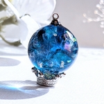 煌めく深海　ネックレス　海　チャーム　レジン　夜　キーホルダー　ストラップ　宇宙　