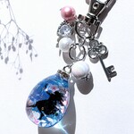 アリス　キーホルダー　たまご型　チャーム　レジン　バックチャーム　