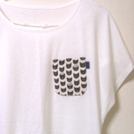  再販☆猫柄白L☆ダブルガーゼポケットつきドルマンスリーブTシャツ