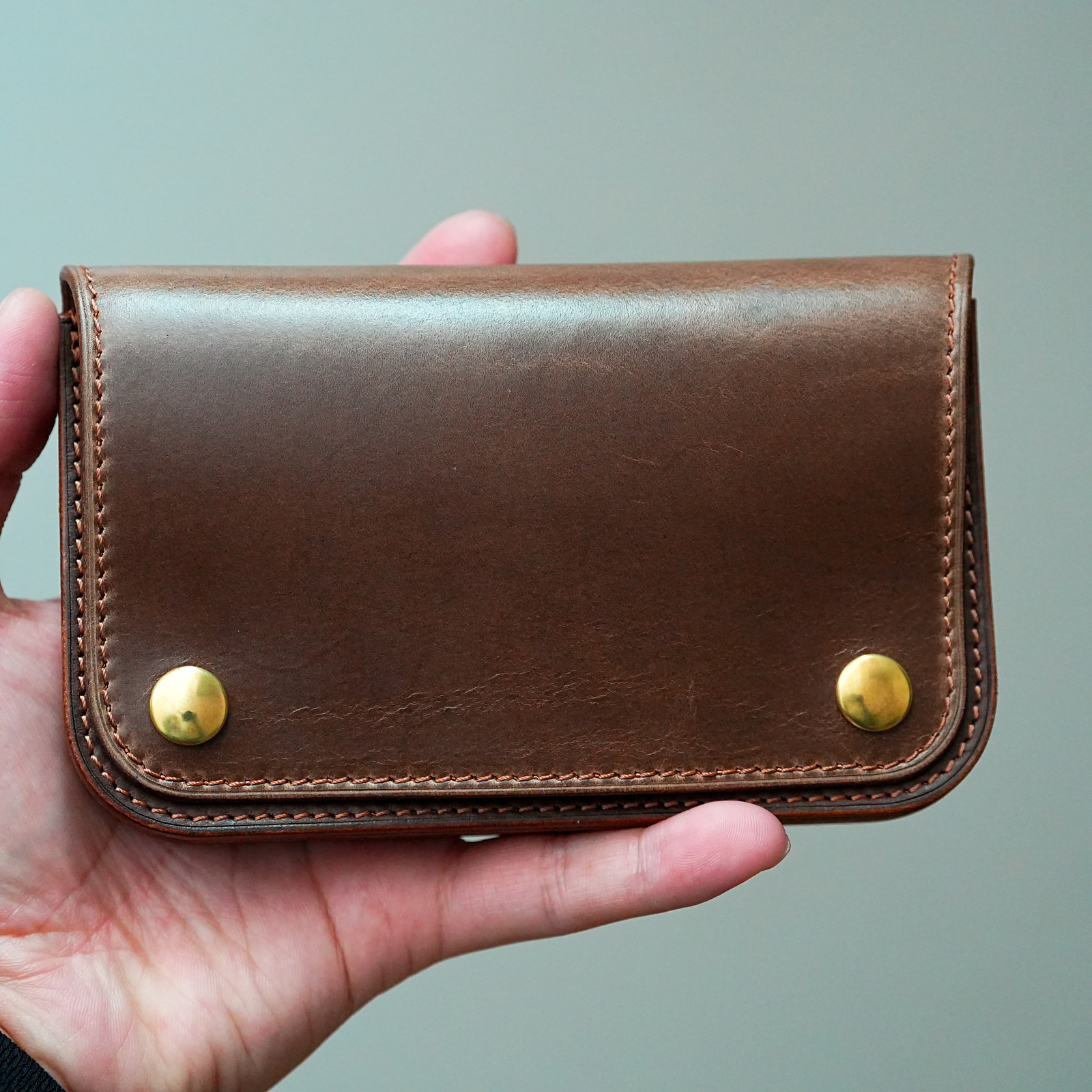 ミドル トラッカーウォレット < クロムエクセルレザー ナチュラル