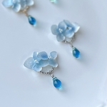 【紫陽花アナベルの雫】ピアス／イヤリング