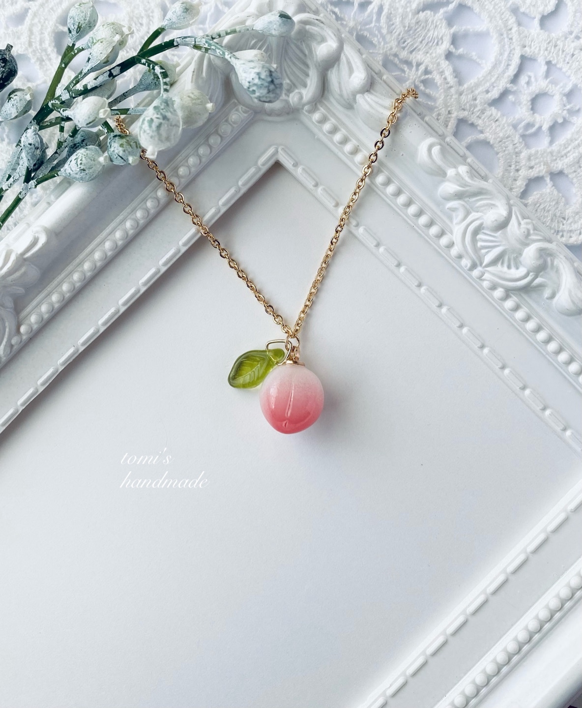 ガラスの食べごろ♡桃ネックレス🍑 ピーチ - tomi's handmade GALLERY