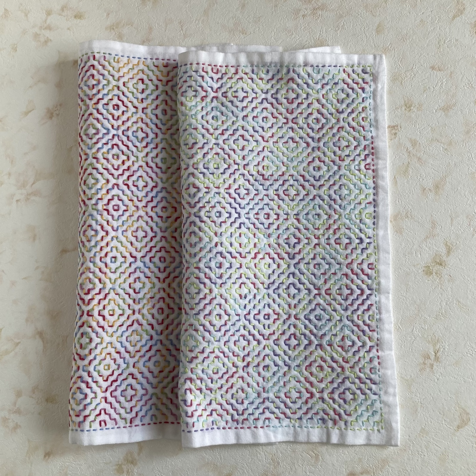 ハンドメイド　デリカビーズ巾着 ビーズ編み巾着-spiral pouch（デニムブルー) | iichi 日々の