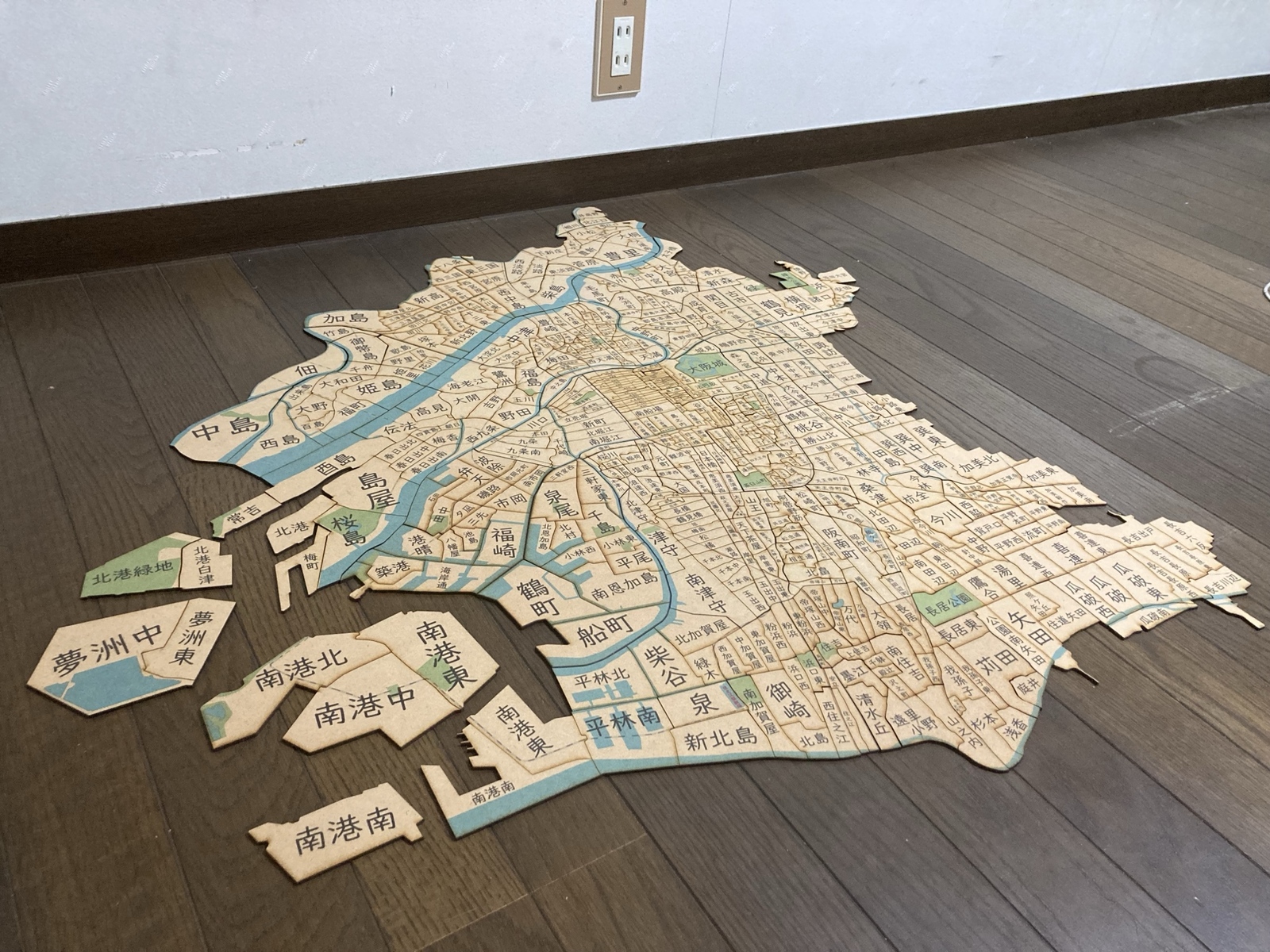 大阪府大阪市パズル【縮尺統一24種類セット】 - 地図パズル屋