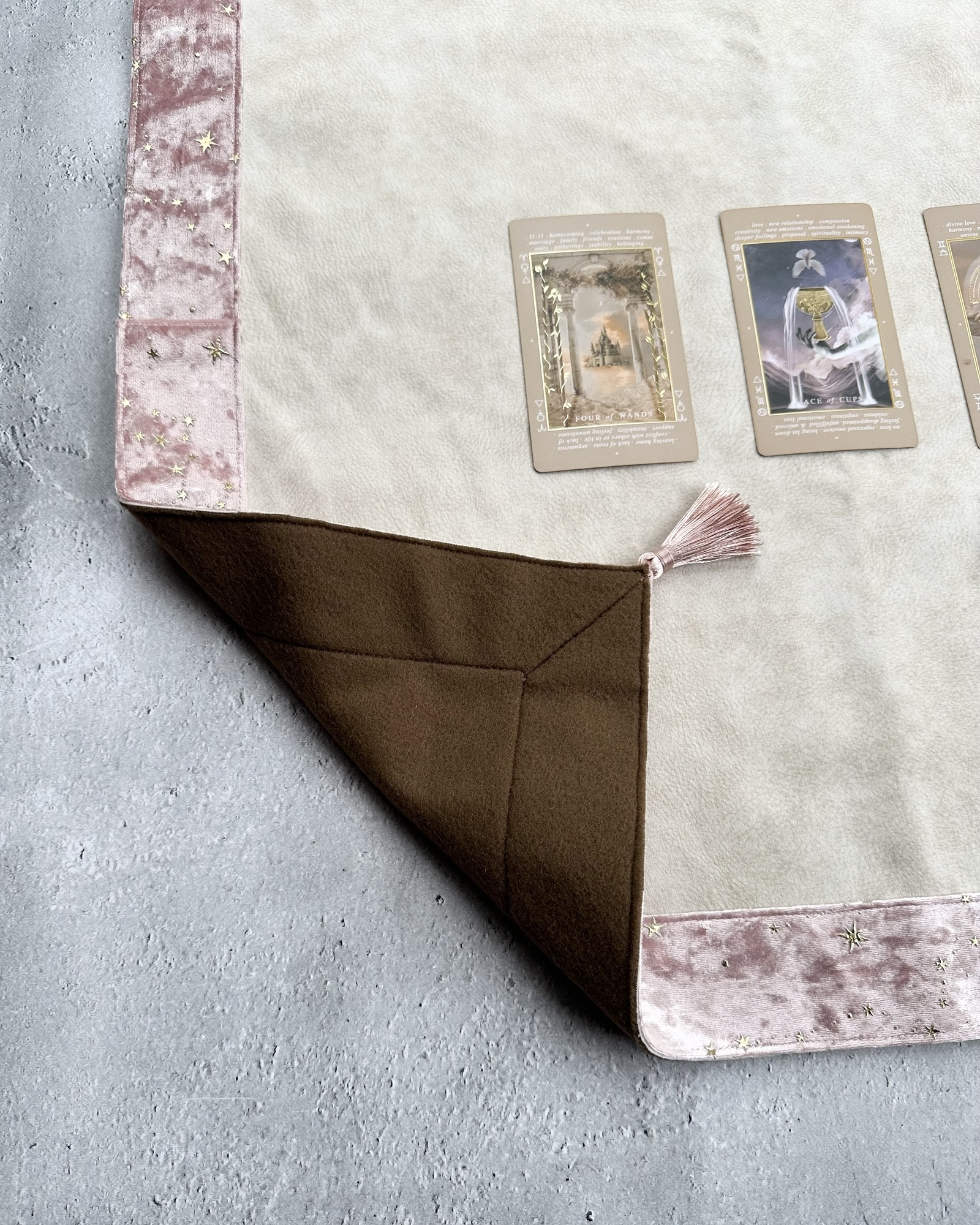 アストロジーベルベットのタロットクロス Baby Pink♡ ハンドメイド