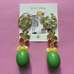 1点 VINTAGE チェリーチャーム ポップなレジンピアス★イヤリング さくらんぼ チェリー 昭和レトロ レトロポップ キッチュ レジン アクセサリー グリーン プレゼント ロングピアス