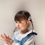 送料無料♡ホワイトお花パッチンピン(ヘアピン/ パッチン/パッチンピン/姉妹リンク/お花/お花クリップ)