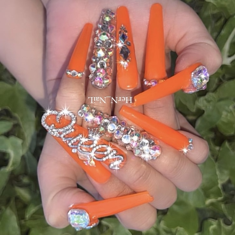 ネオンオレンジデカパストーンギャルネイルチップ - HerN_NaiL | minne