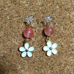 チェリークォーツフラワー 樹脂ノンホールピアス