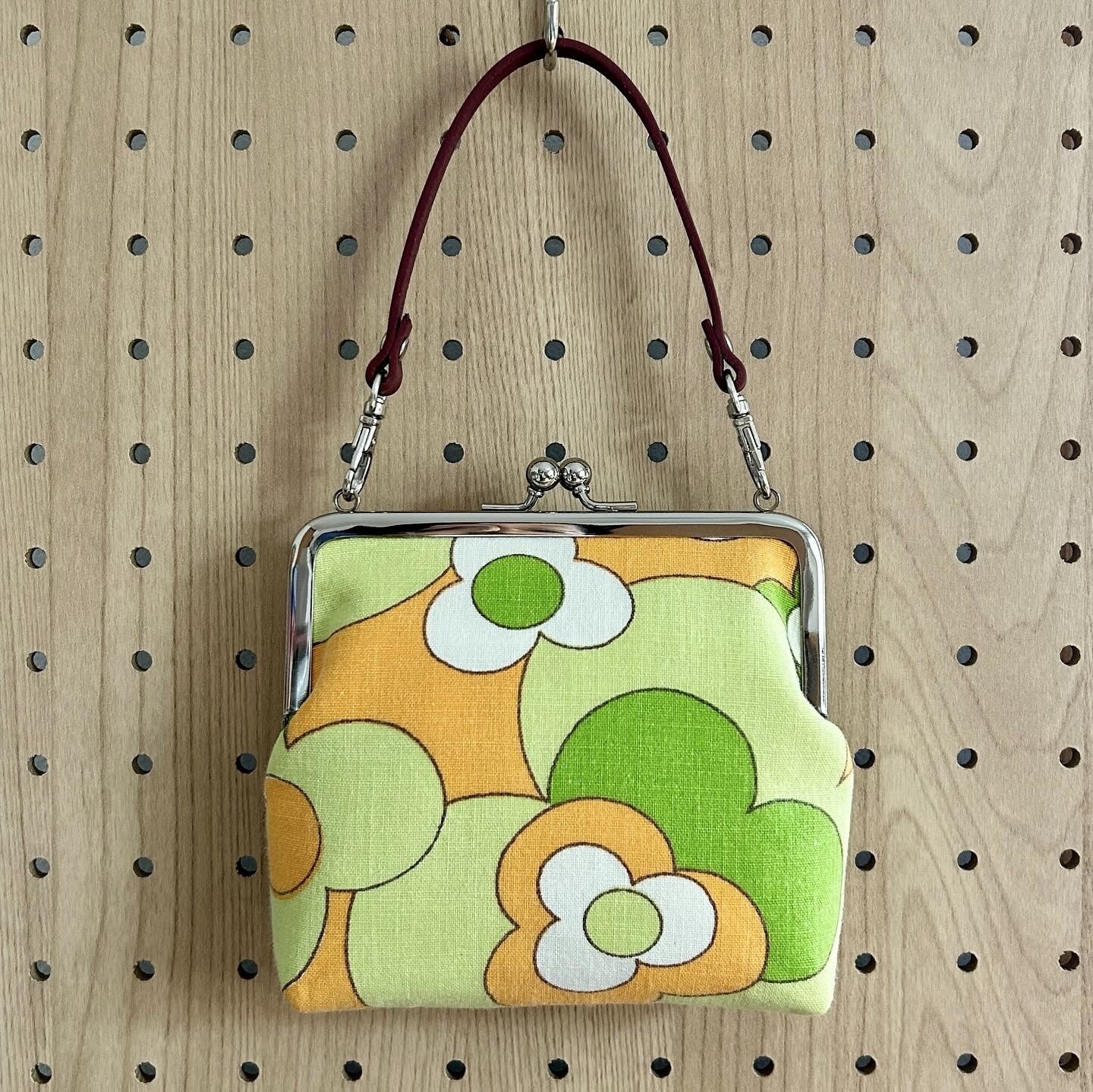 専用です！　がま口ポーチ　　ハンドメイド How to make a cute clasp pouch - YouTube