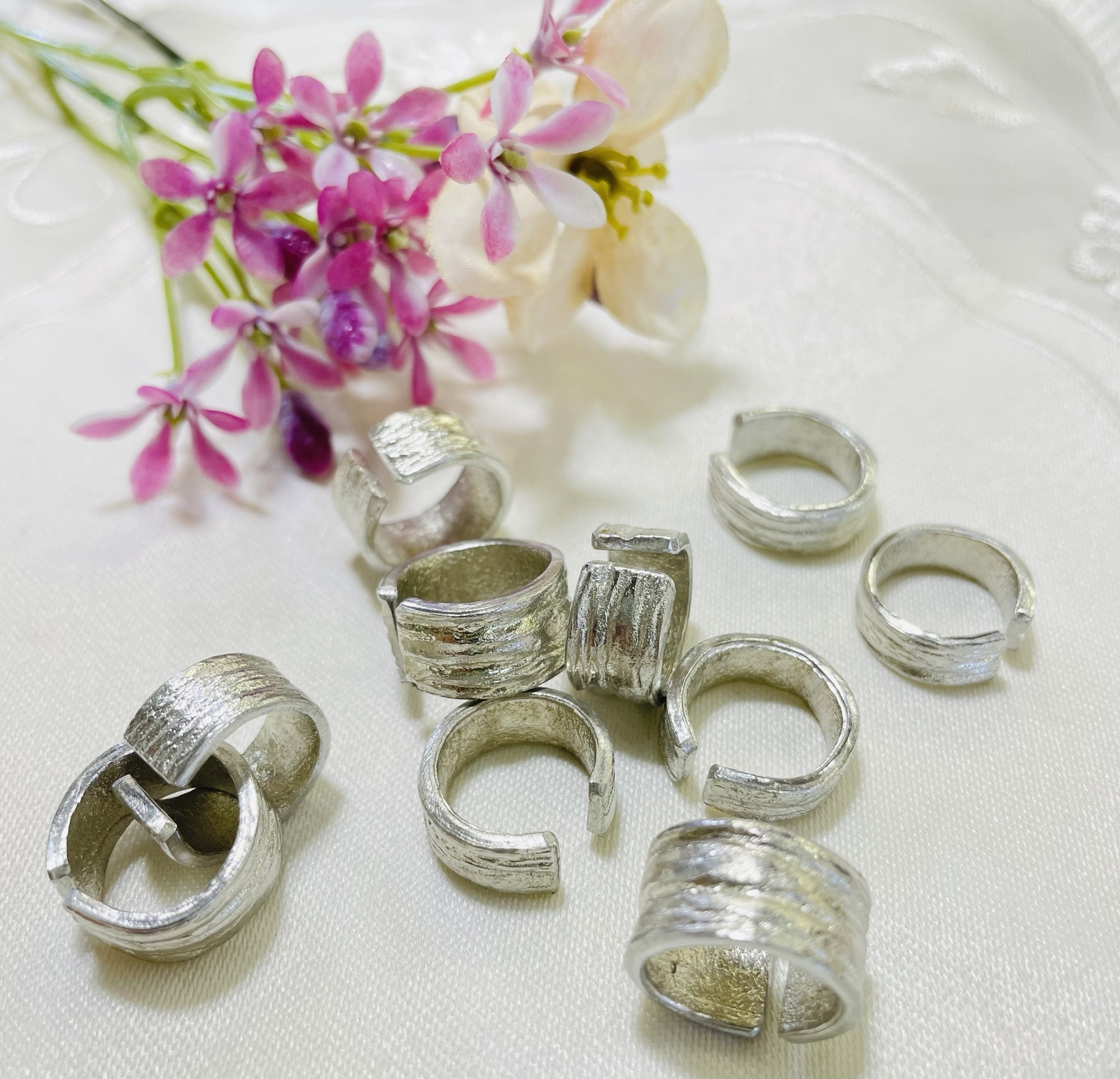 玉*菊様 即購入歓迎　元ミキモト錫作家　バングル　リングセット MIKIMOTO genuine pearl cufflinks and tie pin set [EXC