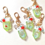  【4-15】くまちゃんcafeˎˊ˗ メロンソーダシャカシャカチャーム　レジン