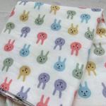 Wガーゼ*30ｃｍ　にこにこうさぎ　カラフルピンク