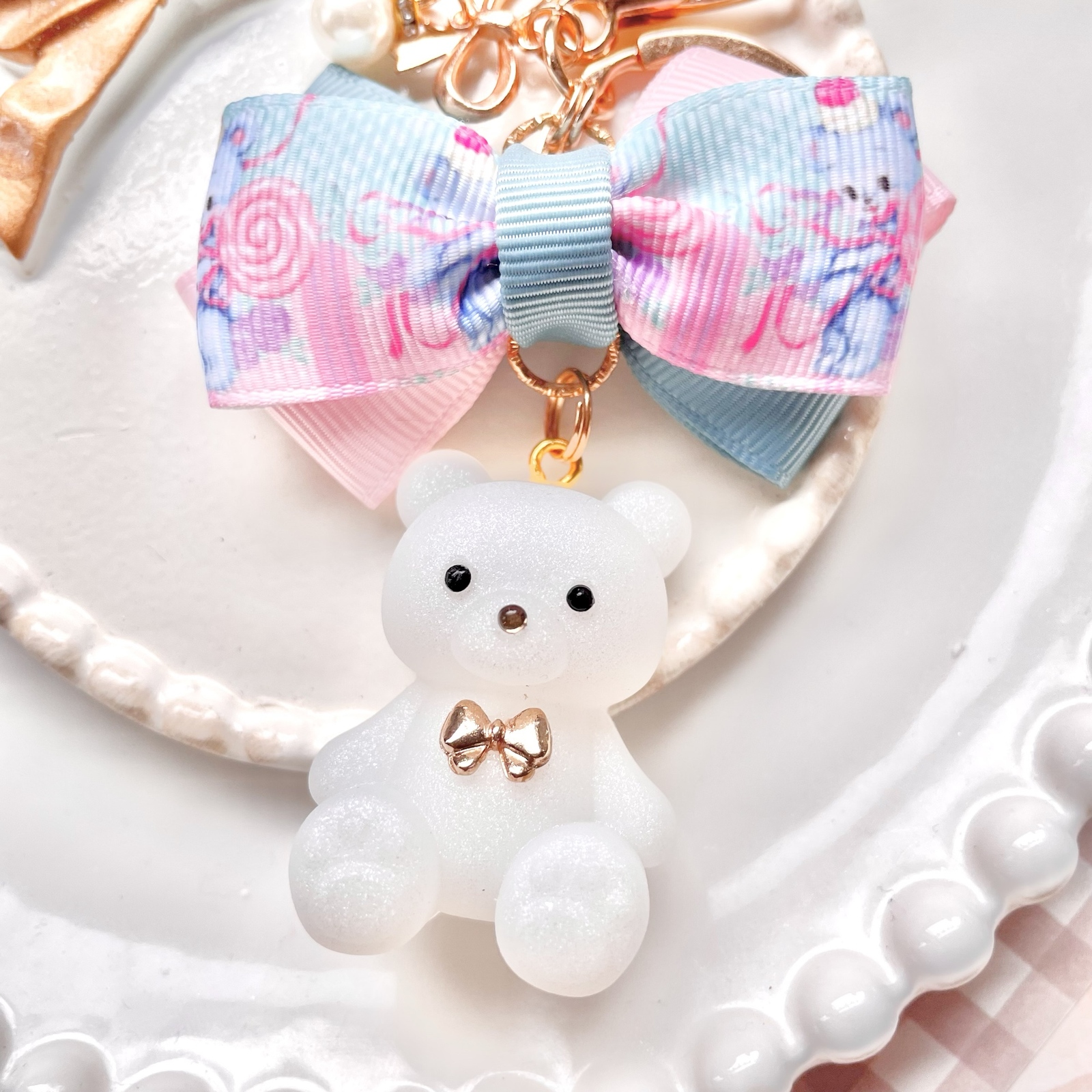 💜推しカラー♡紫のチョコレートボックスのレジンキーホルダー