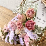 ♡母の日♡カーネーションと優しい色合いたちのお花バスケット大♪♪