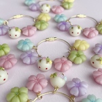 パステルカラーの桜のバッグチャーム