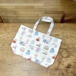 ピンクなコウモリ🦇マニアキャンバスbag