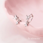 受注製作 フープ ピアス ＊ butterfly swing zirconia hoop pierce