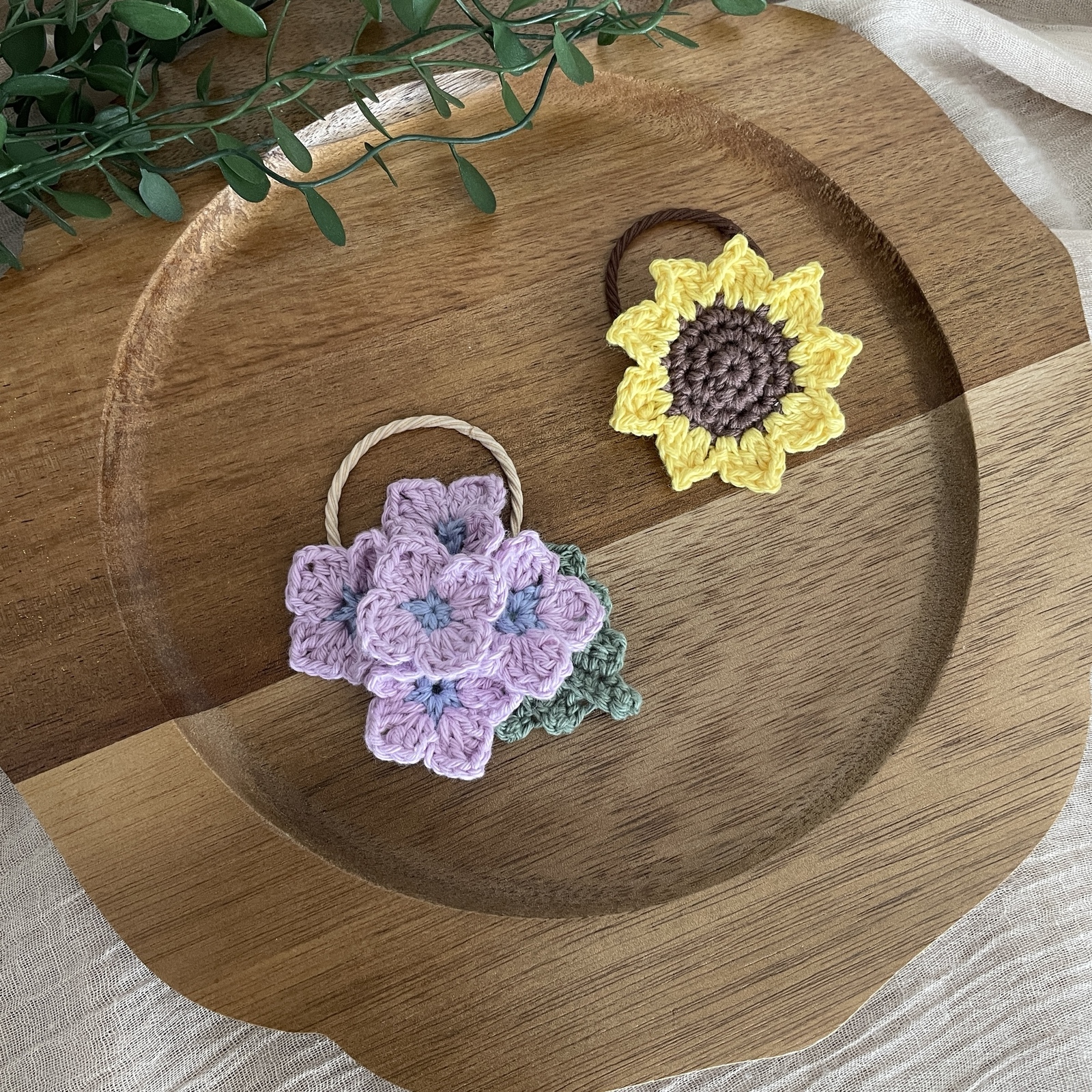 桜　ベビーヘアクリップ　ヘアゴム　キッズヘアアクセサリー　ハンドメイド 楽天市場】【 ベビー ヘアクリップ 】刺繍 桜 3.5cm 滑り止め付