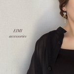 【EIMI】クリアビーズ　淡水パール×カーキブラウンチャーム