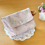 ＊ふらっぷポーチ 中サイズ＊フラップ付きポーチ バッグの小物整理に コスメポーチ ボタニカル くすみピンク