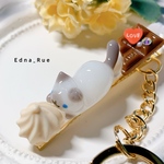 🍫チョコっとLove💞とホイップのシャム猫ちゃんキークリップ🔑 レジン 猫 ネコ ねこ 