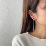 black swaro long chain earring