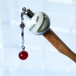 白を楽しむ！とんぼ玉・竹製かんざし