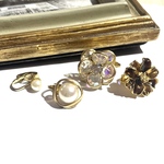 大人気90s VINTAGE EARRING ビジュークリスタルアシメセットヴィンテージ　イヤリング　アンティーク  クラシカル　花　フラワー　大ぶり　クリップカジュアルアシンメトリー パール