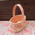 薔薇の小物入れ（ベージュ系）